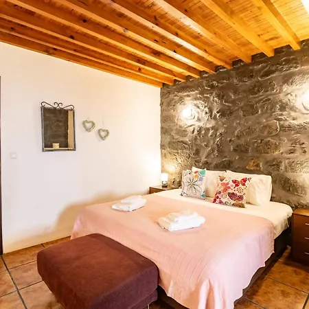 Casa Miradouro Do Pesqueiro Holiday home Feteira Grande