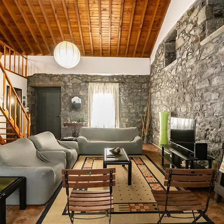 Casa Miradouro Do Pesqueiro Дом отдыха *