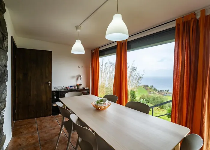 Holiday home Casa Miradouro Do Pesqueiro Feteira Grande